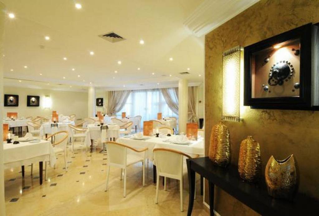 Hotel Du Parc Tunes Restaurante foto